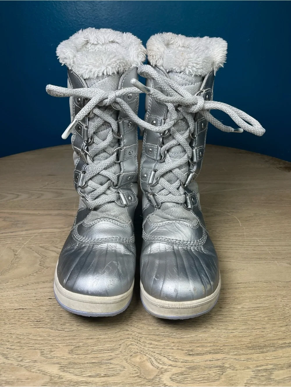 Sorel Disney Frozen Tofino II Waterproof Insulated Snow Boots Girls 4 Silver